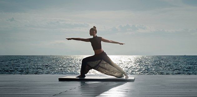 Divani Apollon Yoga Blog Header (1)