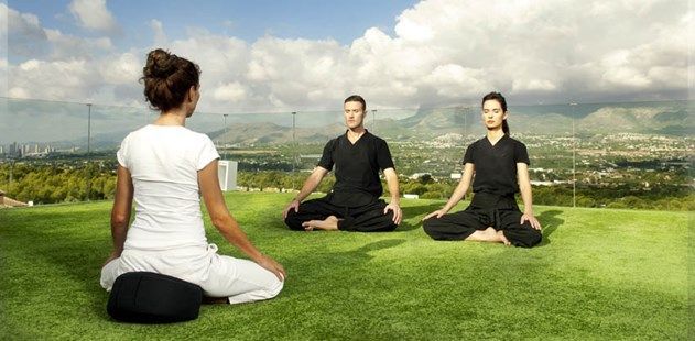 SHA Wellness Clinic Meditation Class Blog Header