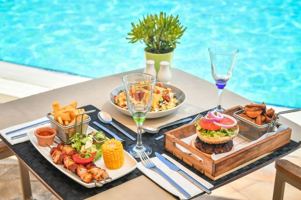 Aphrodite Hills Food