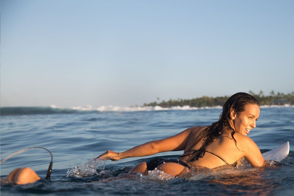 Sally+Fitzgibbons-surf.jpg