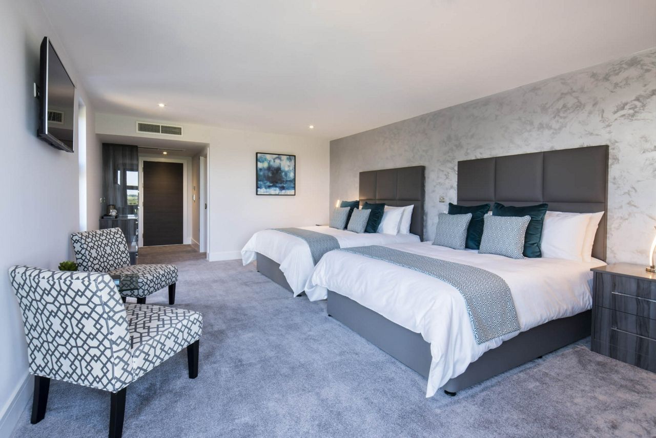 Glass House Detox & Wellness Retreat