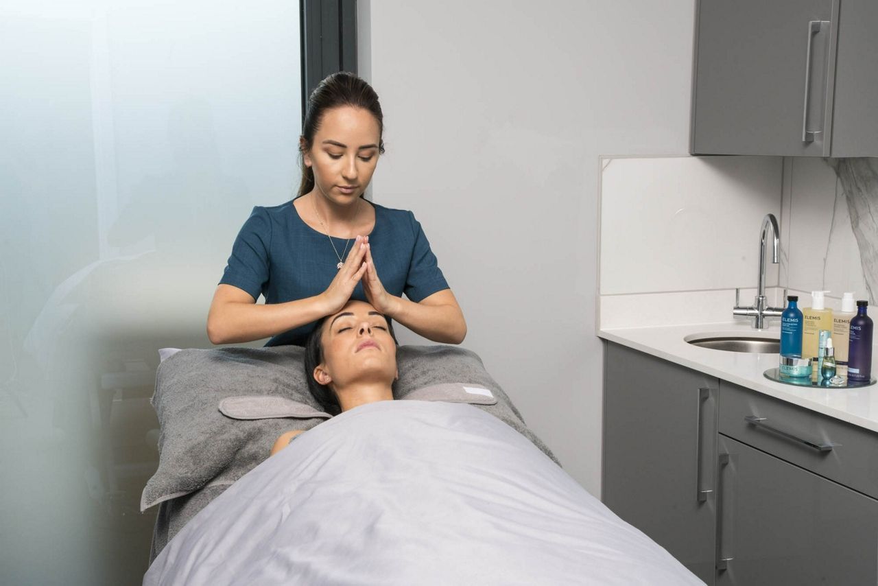 Glass House Detox & Wellness Retreat