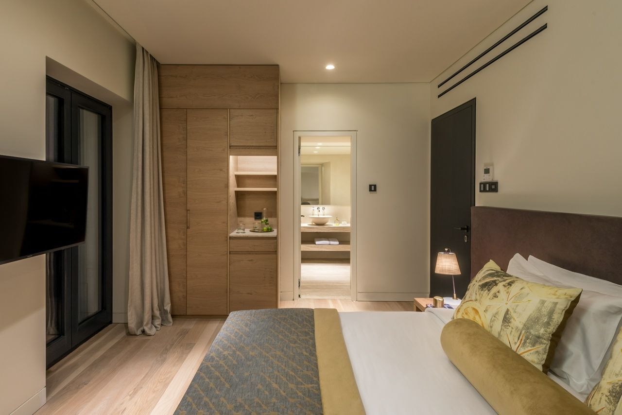 Couples Escape at Euphoria Retreat