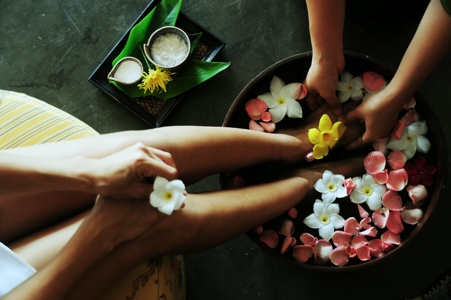 Best Retreats for Managing your Menstrual Health