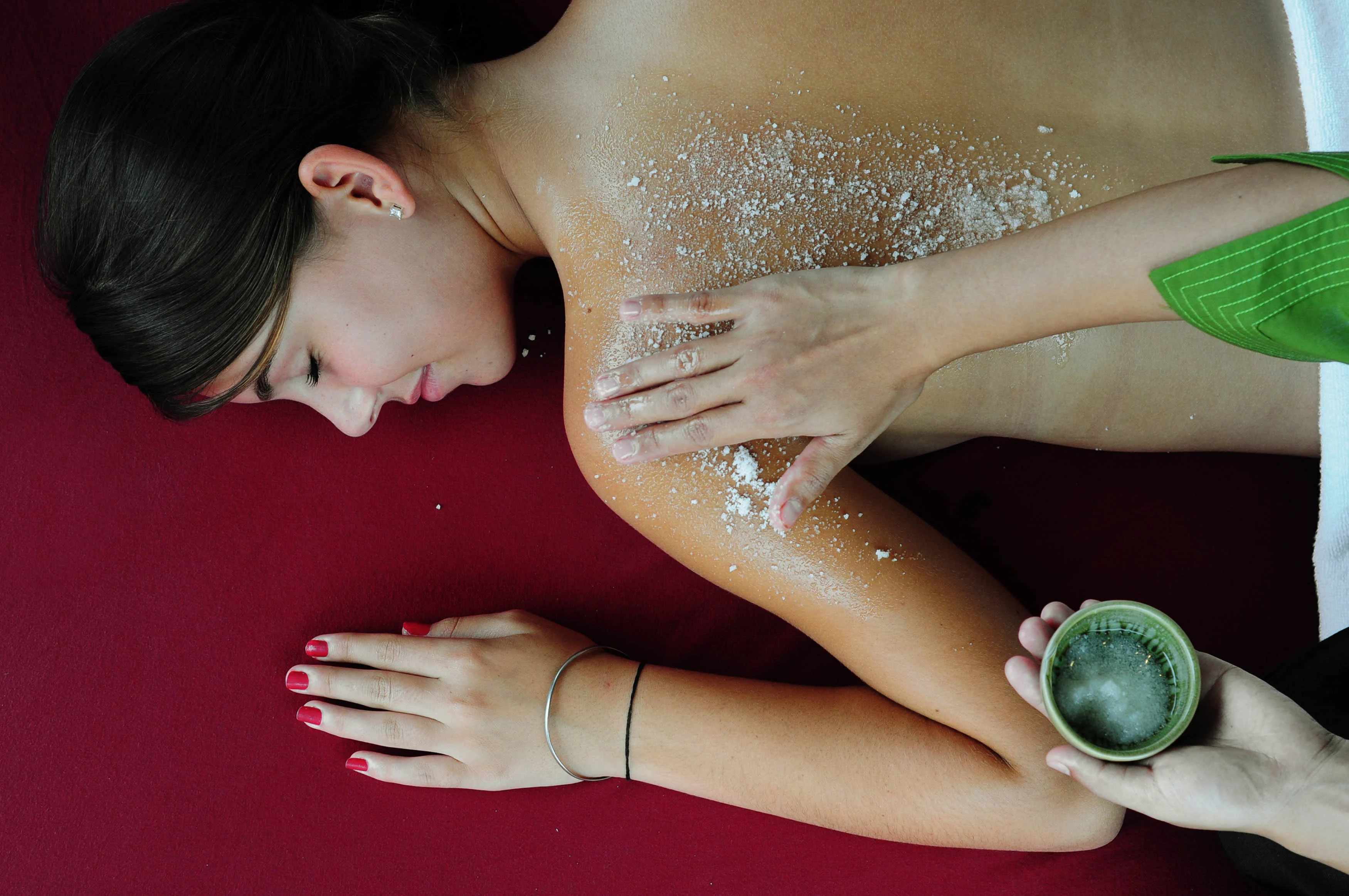 Absolute-Sanctuary-salt-scrub