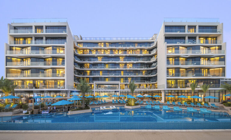 Exterior shot and pool of The Retreat Palm Dubai